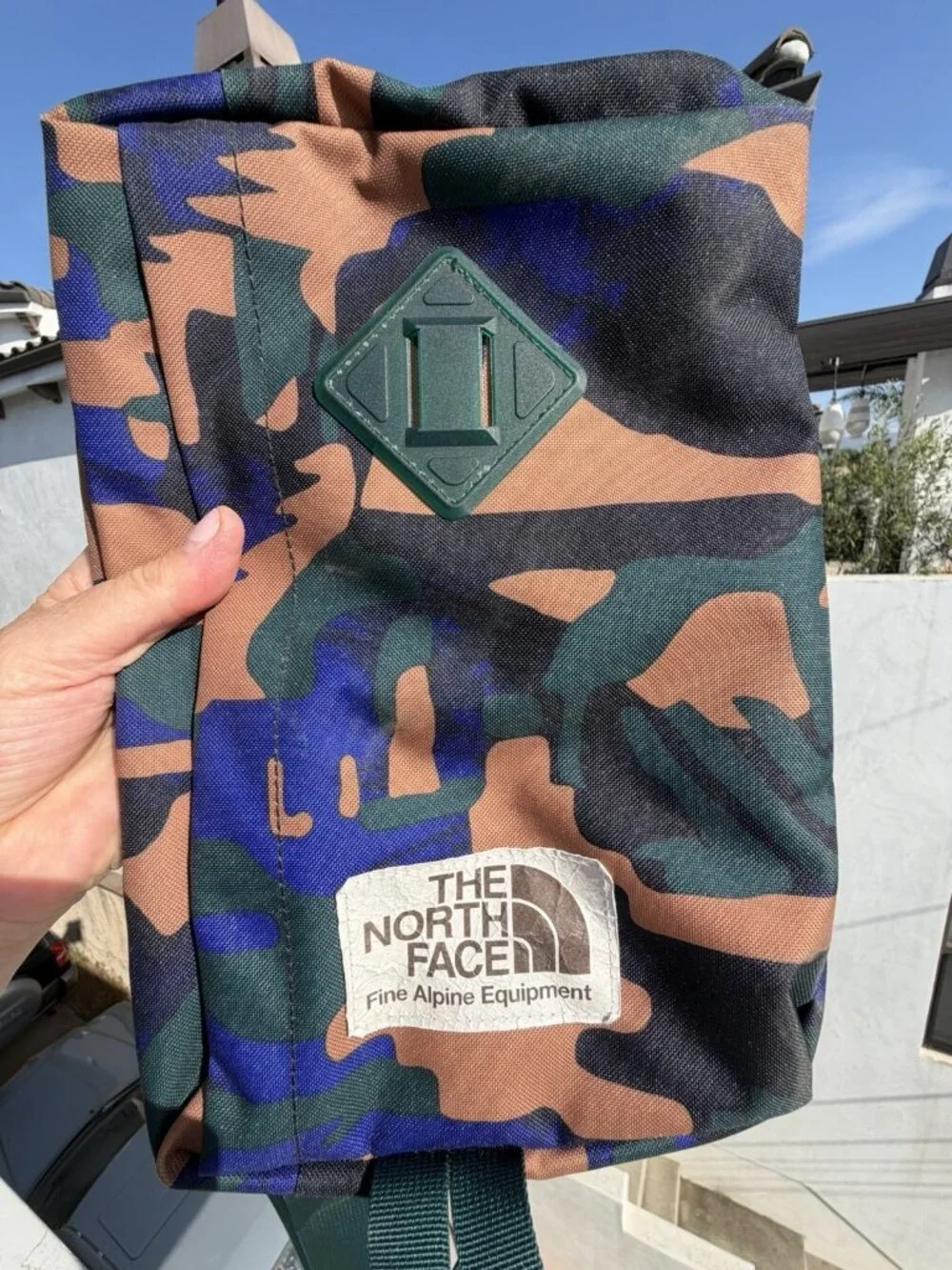 The North Face Camo Berkeley sling crossbody bag Yosemite Bay Dome gorpcore